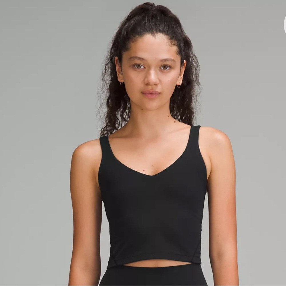 Black Women's Lululemon Top